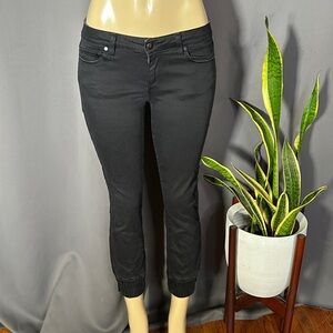 PAIGE DENIM Jogger Style Cropped Pants